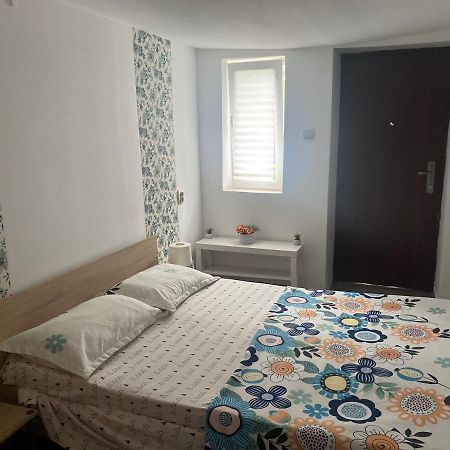 Apartament Casa David Corbu Zewnętrze zdjęcie